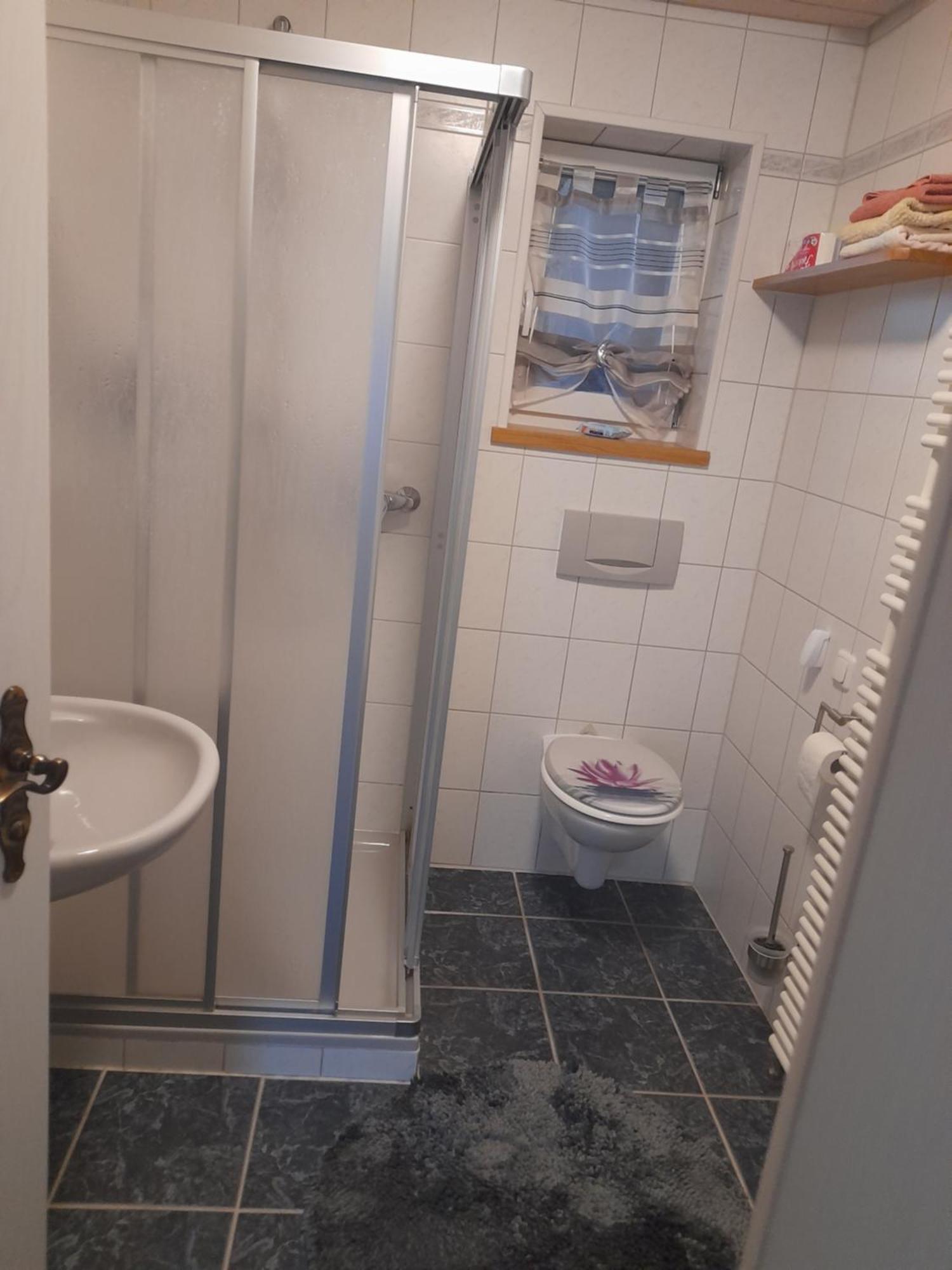 Ferienwohnung Im Theaterhof Greussenheim ภายนอก รูปภาพ